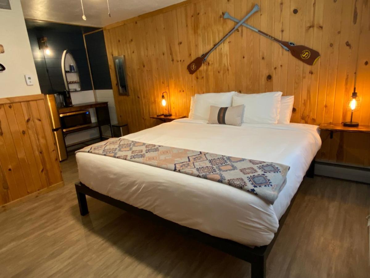 Columbia Point Resort Kettle Falls ภายนอก รูปภาพ