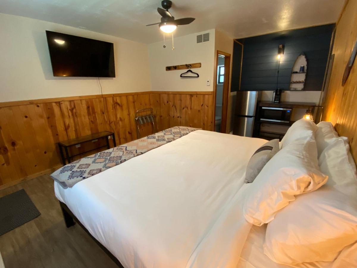 Columbia Point Resort Kettle Falls ภายนอก รูปภาพ