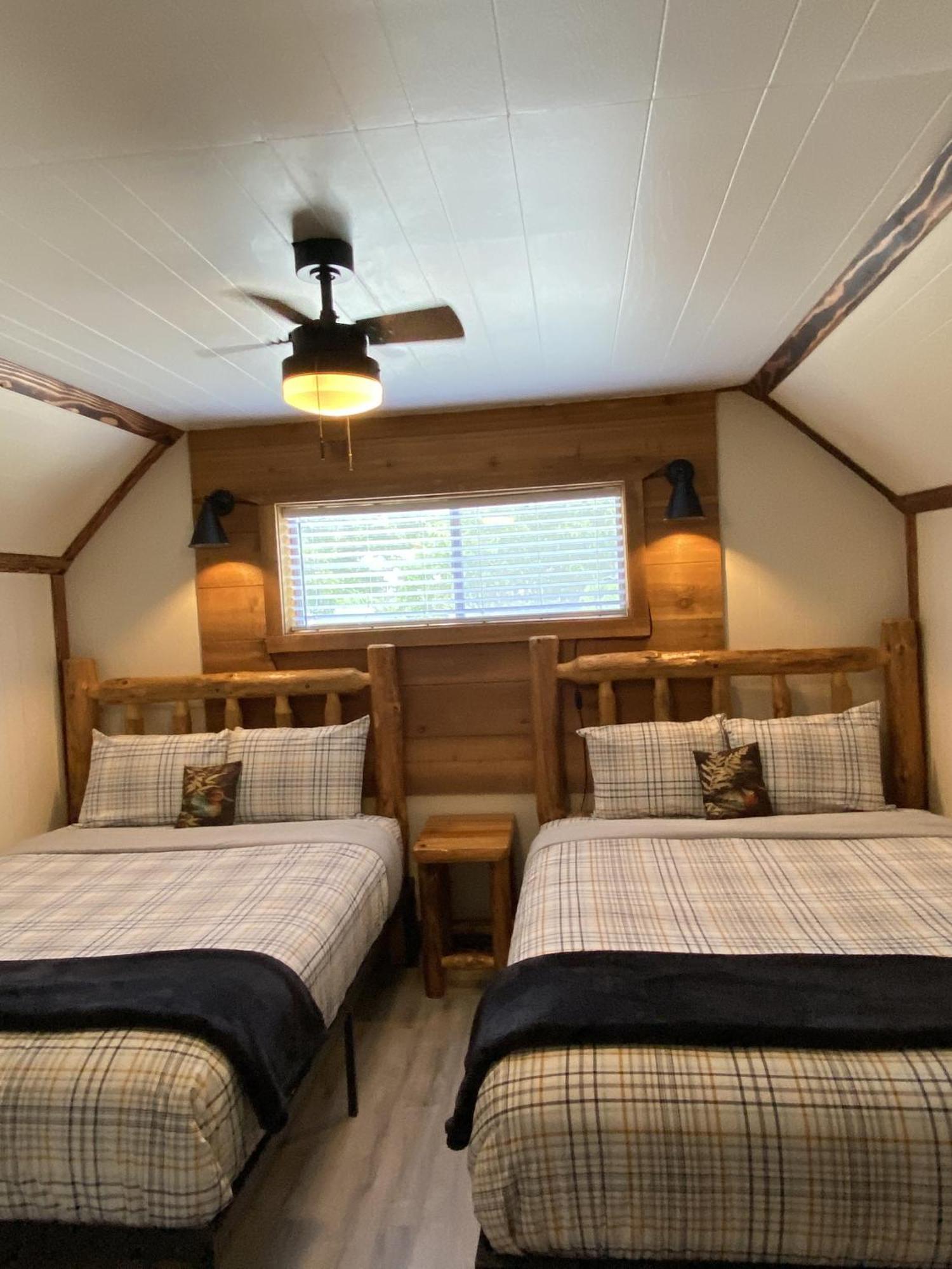 Columbia Point Resort Kettle Falls ภายนอก รูปภาพ