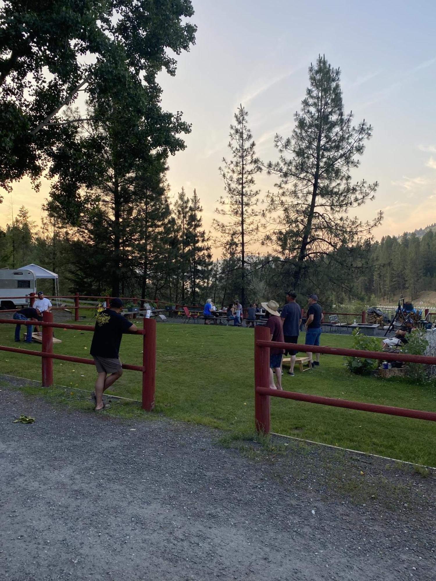 Columbia Point Resort Kettle Falls ภายนอก รูปภาพ